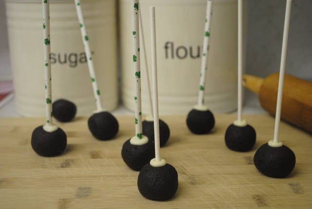 cake pop 2 in process