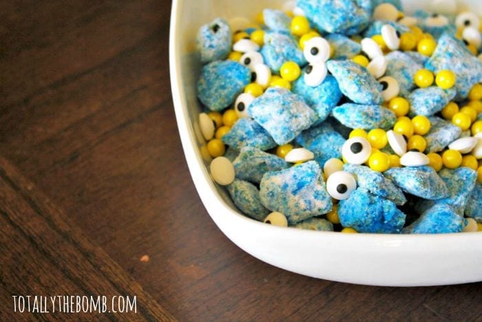 Minion Muddy Buddies
