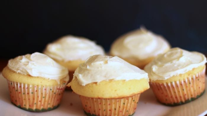 Frost the cupcakes