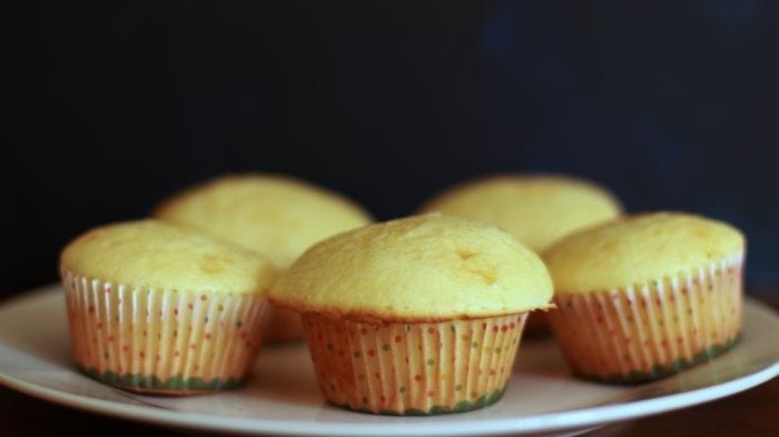 bake cupcakes