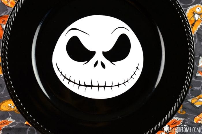 jack skellington charger plate featured