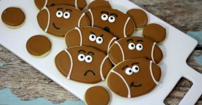 Football cookies