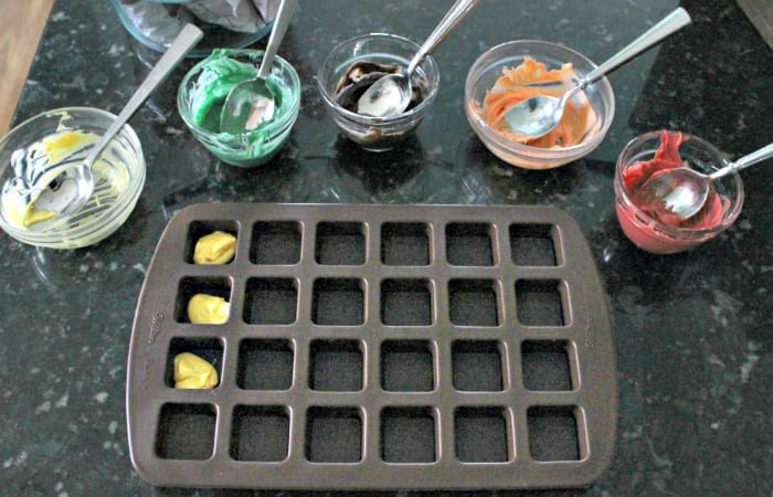 Put chocolate into mold