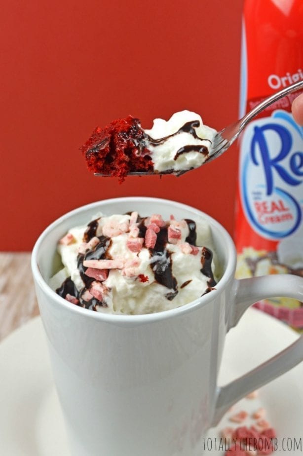 red velvet cake in a mug2