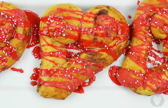 Heart Cinnamon Rolls