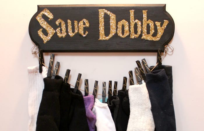 Dobby Approved: 10 Things You Can Do With Single Socks
