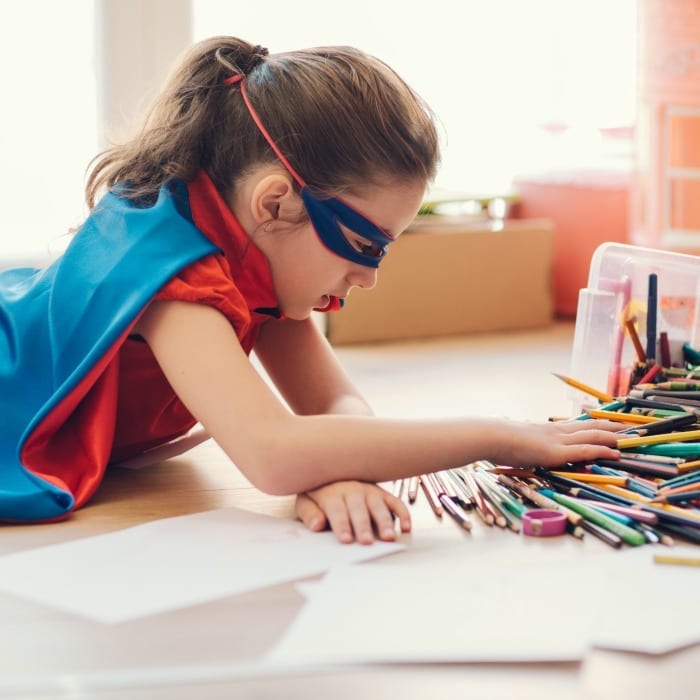 girl drawing
