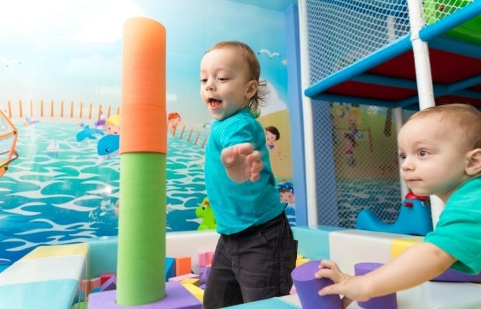 Playgroup Etiquette: 7 Keys to Surviving When Your Toddler Drops an Effy