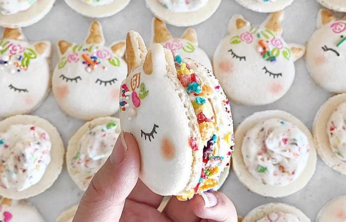 unicorn macaroons