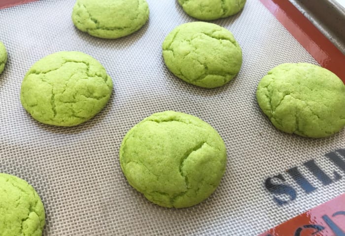 Hulk Cookies #hulk #hulkcookies #hulkrecipes #crinklecookies