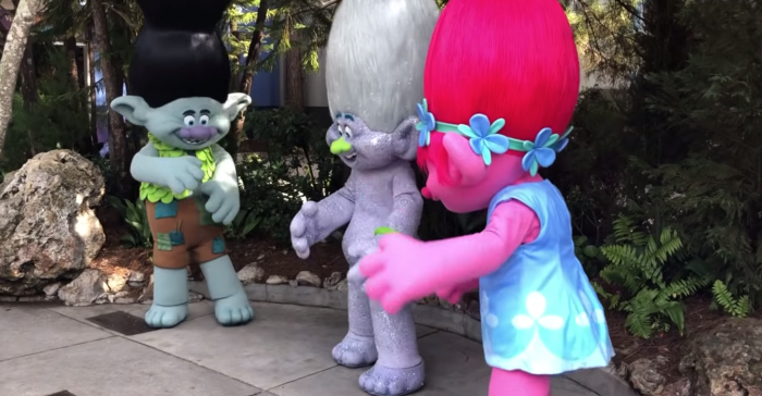 glitter troll universal studios