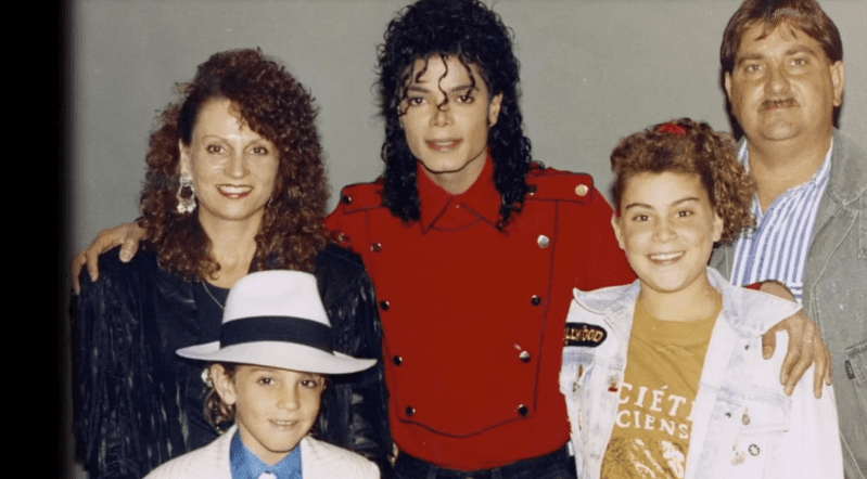Finding Neverland is A Documentary About Michael Jackson, and It’s the Most Insane Thing I’ve Ever Seen