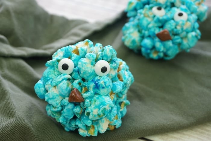 When your kids are dying for a certain movie to come out, it's time for Easy Wonder Park Inspired Boomer Bear Popcorn Balls to give them a tiny bite of patience. #wonderpark #boomer #wonderparkparty #wonderparkmovienight #wonderparkmovie