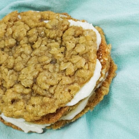 Vegan Oatmeal Cream Pie Recipe