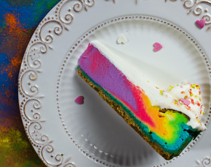 If you've ever tried to make a cheesecake, you're like "oh, this should be easy" and then it's a nightmare with water baths and all sorts of crazy. But this Freaktacularly Simple Unicorn Cheesecake looks hard--but it's so simple I die.