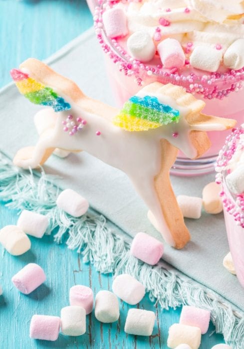 I made these Magical Unicorn Cookies with my kids the other day--just as a fun thing to celebrate being kids. #unicorn #cookie