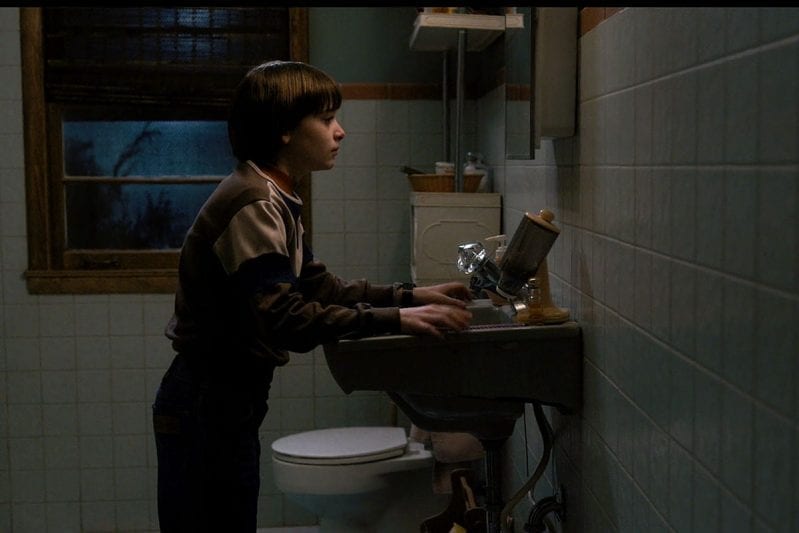People are dropping their Phones for this ‘Stranger Things’ Meme