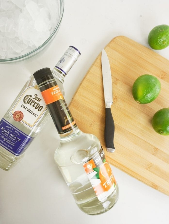I've always wanted to know How to Make the Perfect Frozen Margarita at home. And now, I feel like the most clever person--BECAUSE I DID IT! Bwahahahahahaha! #margarita #perfectmargarita #frozenmargarita