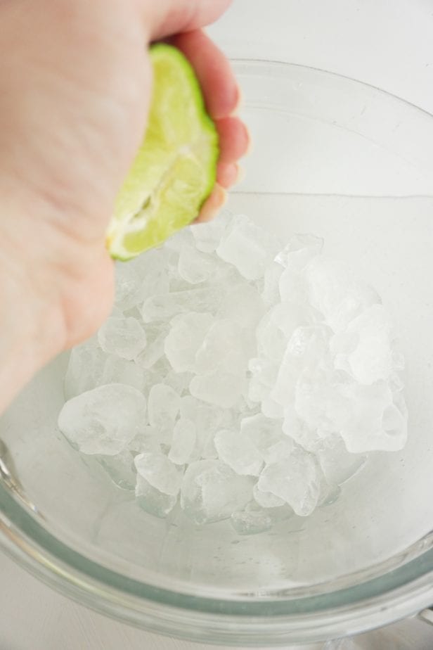 I've always wanted to know How to Make the Perfect Frozen Margarita at home. And now, I feel like the most clever person--BECAUSE I DID IT! Bwahahahahahaha! #margarita #perfectmargarita #frozenmargarita