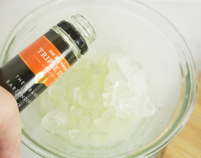 I've always wanted to know How to Make the Perfect Frozen Margarita at home. And now, I feel like the most clever person--BECAUSE I DID IT! Bwahahahahahaha! #margarita #perfectmargarita #frozenmargarita
