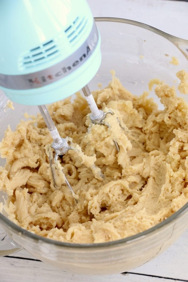 So soft and chewy, these Confetti Cookies are so ridiculously good, my mouth is watering for another taste. #confetticookies #cookies #cookierecipes #springcookies