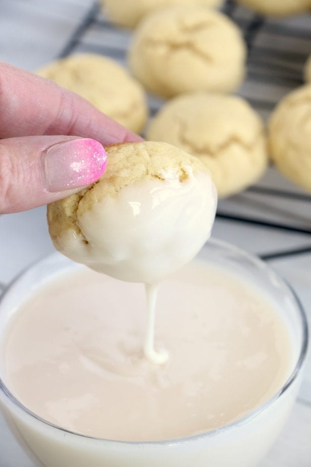 So soft and chewy, these Confetti Cookies are so ridiculously good, my mouth is watering for another taste. #confetticookies #cookies #cookierecipes #springcookies
