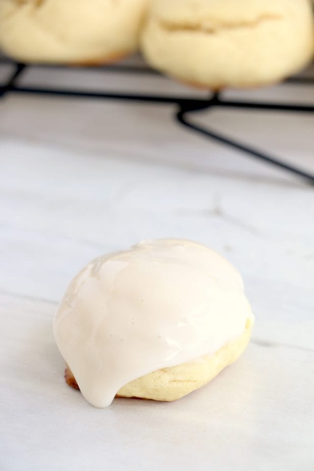 So soft and chewy, these Confetti Cookies are so ridiculously good, my mouth is watering for another taste. #confetticookies #cookies #cookierecipes #springcookies