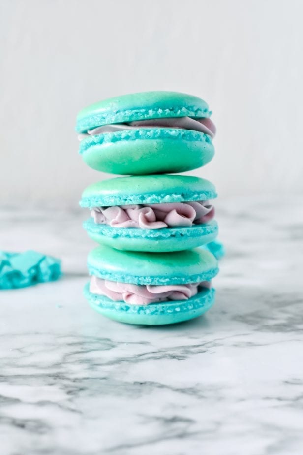 Blueberry Macarons are So Freaking Spectacular, I'm Marrying Them. They're without equal. And I need more. Immediately. #macarons #blueberrymacarons #macaroncookies #frenchmacarons