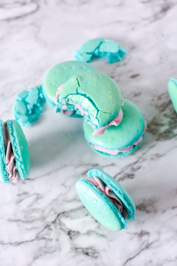 Blueberry Macarons are So Freaking Spectacular, I'm Marrying Them. They're without equal. And I need more. Immediately. #macarons #blueberrymacarons #macaroncookies #frenchmacarons