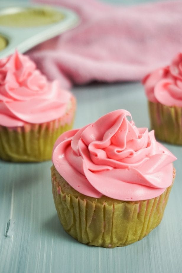 I am not kidding, for a little girl's night-in, these Boozy Strawberry Liqueur Cupcakes are so perfect. I die. #boozycupcake #drunkcupcake #strawberrycupcake #cupcake