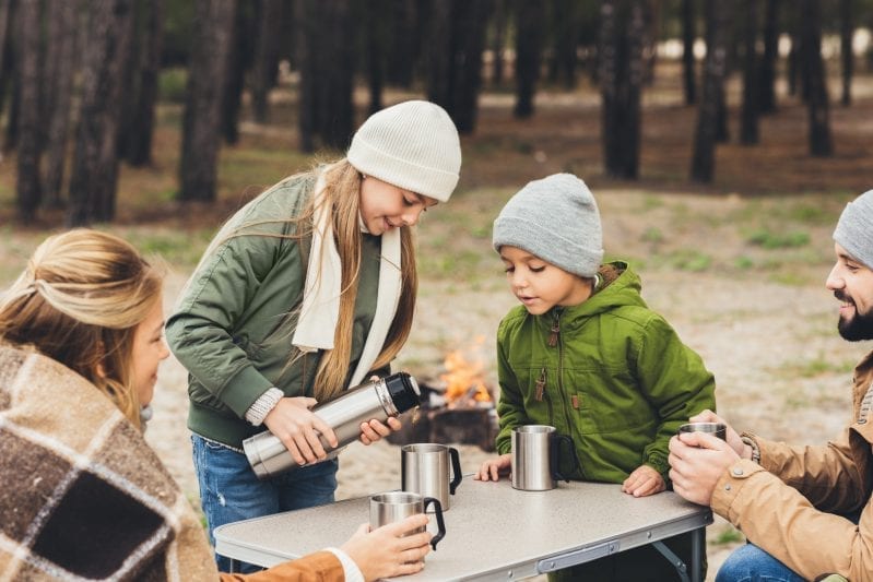 Wondering if it's possible to tour the states on a budget? The simple answer is yes. If you're looking for ways that you can travel without breaking the bank, these simple ideas can help make it happen. #travel #travelusa #budgettravel