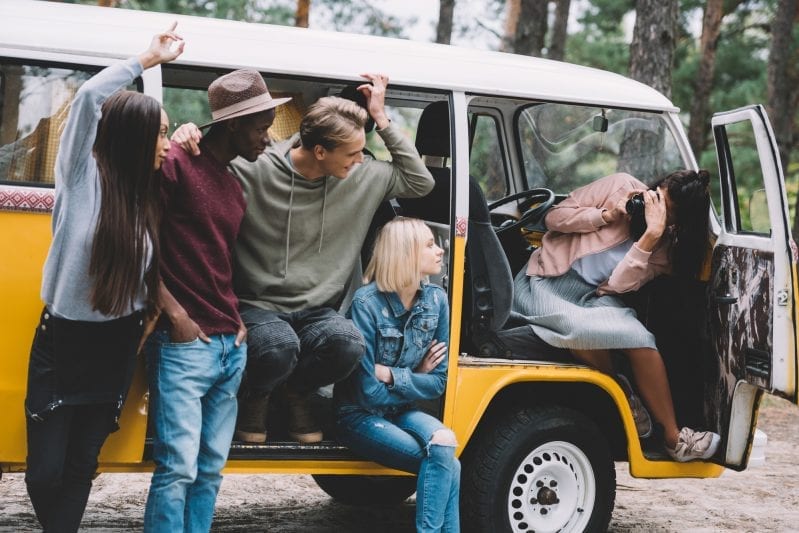 Wondering if it's possible to tour the states on a budget? The simple answer is yes. If you're looking for ways that you can travel without breaking the bank, these simple ideas can help make it happen. #travel #travelusa #budgettravel