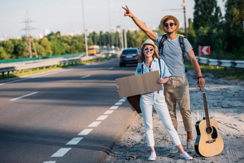 Wondering if it's possible to tour the states on a budget? The simple answer is yes. If you're looking for ways that you can travel without breaking the bank, these simple ideas can help make it happen. #travel #travelusa #budgettravel