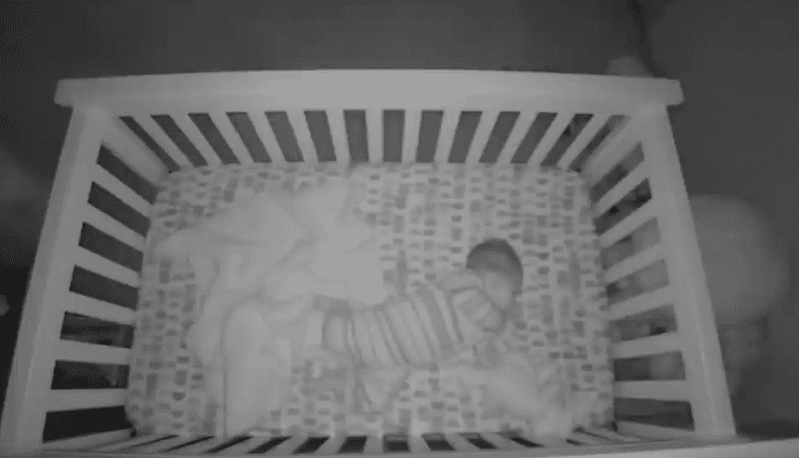 Parents Caught Spider Crawling On Their Baby on Camera, Now I Have Nightmares