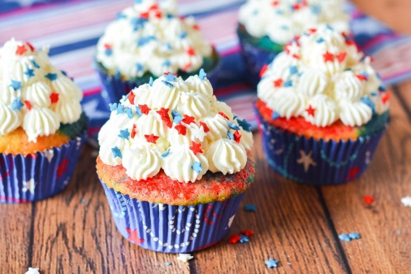 Patriotic Cupcakes are the Perfect July 4th Dessert