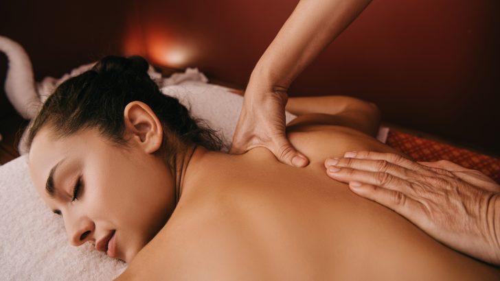 Moms Who Get Massages Kinder, Happier People, Studies Say