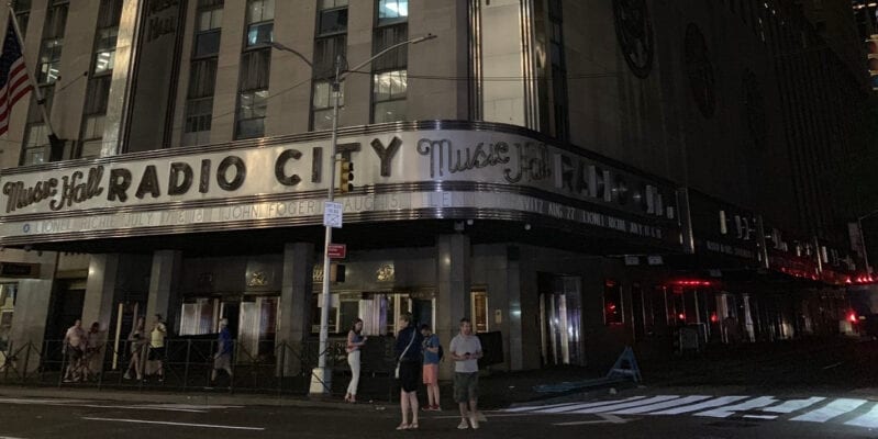 NYC Lost Power For Hours, Concerts Were Had In The Street & Good Samaritans Directed Traffic