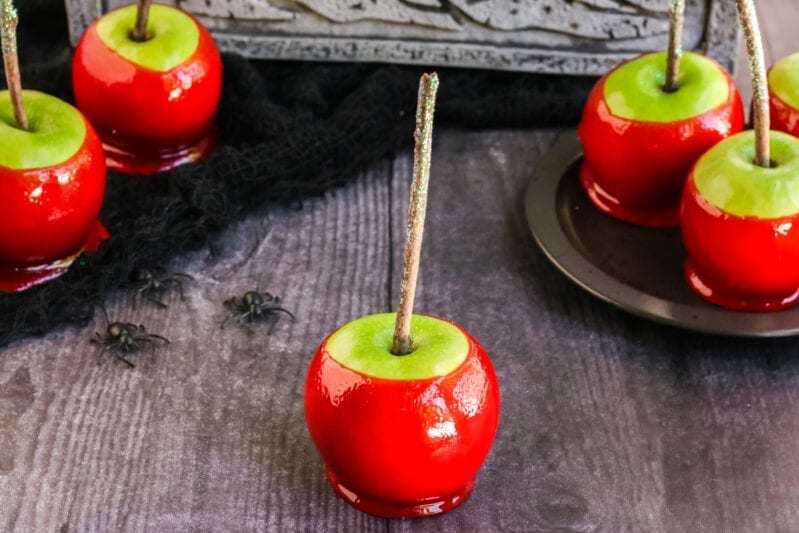 Easy Homemade Candy Apples
