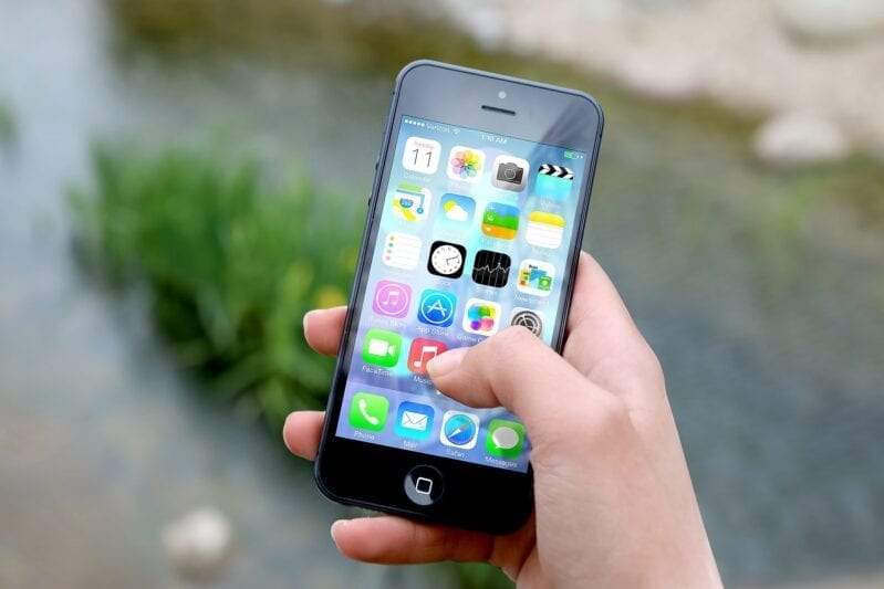 There’s a Silent Song You Can Download So Your Phone Doesn’t Start Playing When You Get in Your Car