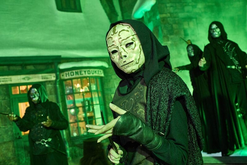 You Can Now Get Chased By A Deatheater At Hogwarts Universal