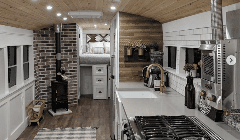 This School Bus Was Transformed Into A Little House on Wheels