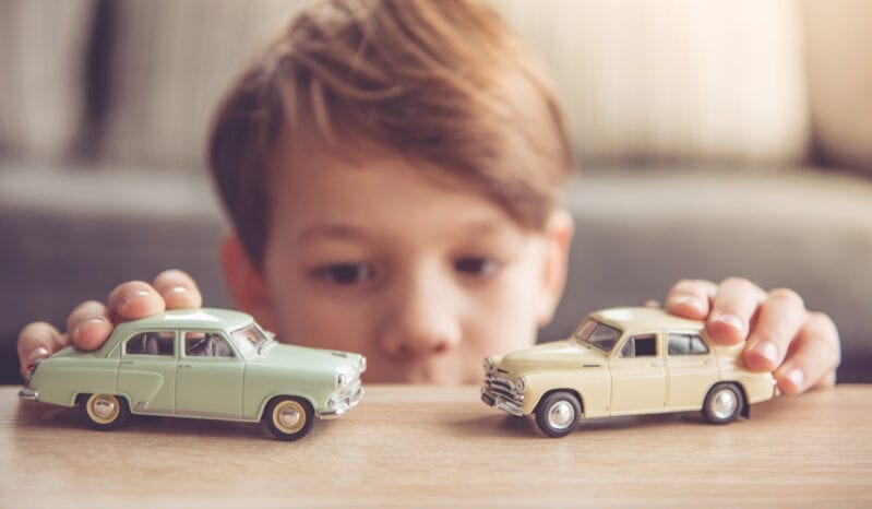Parents Are Asking For Experiences, Not Toys For Their Kids Gifts