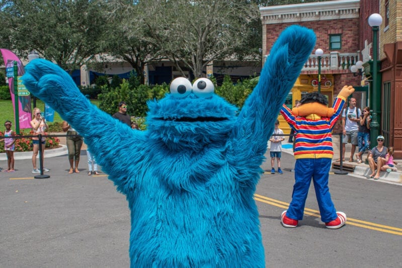 You Can Now Have Cookie Monster Give You Driving Directions with Waze