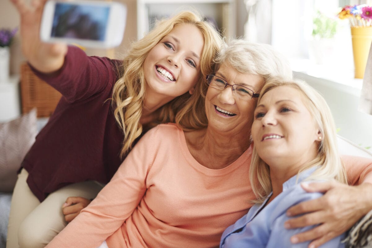 According to Science, The More Time You Spend With Grandma, The Longer She’ll Live