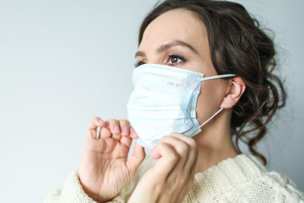 This Is When You Need To Get Tested For The Coronavirus