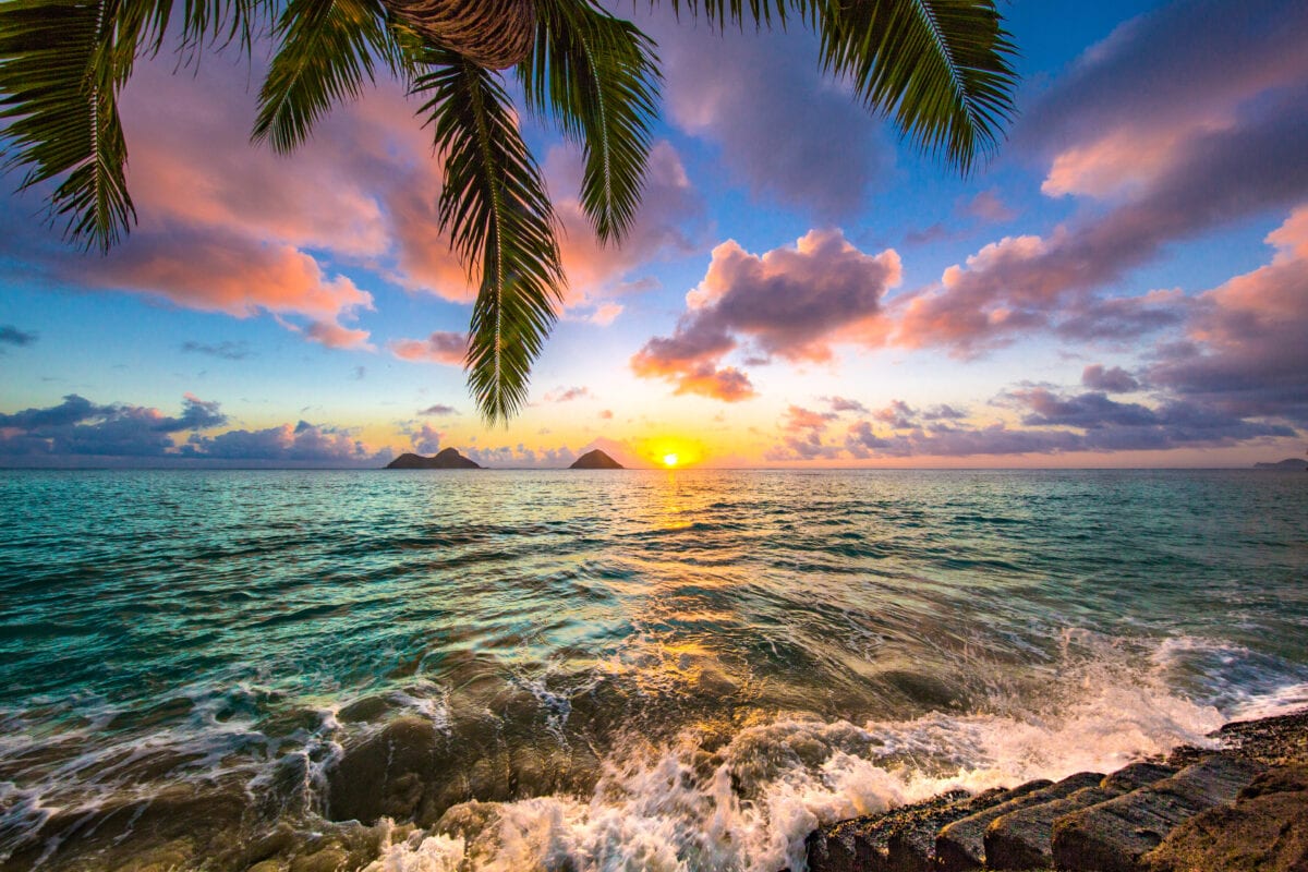 You Can Take A Virtual Tour Of Hawaii While Hanging Out In Your Pajamas At Home