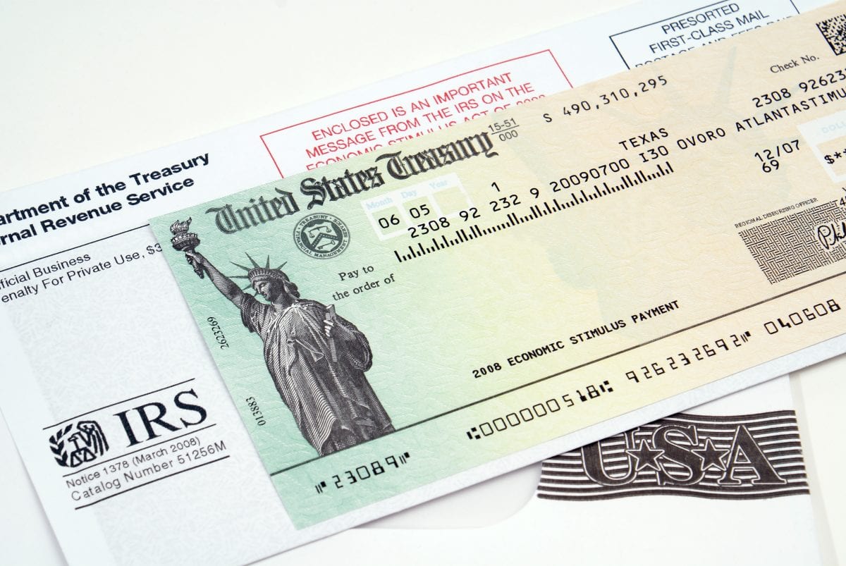 The IRS Just Launched A Tool You Can Use To Set Up Direct Deposit For Your $1,200 Check