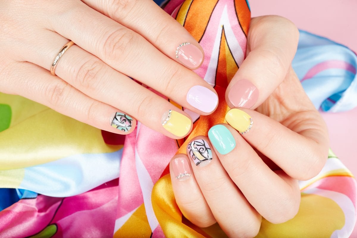 This Nurse Shares Why You Should Cut Your Nails Short During A Pandemic