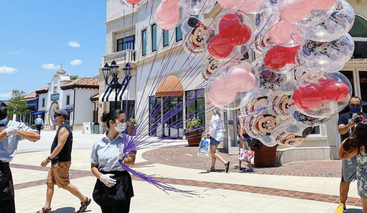 Disney World Is Requiring Guests To Wear Face Masks And People Are Losing Their Minds