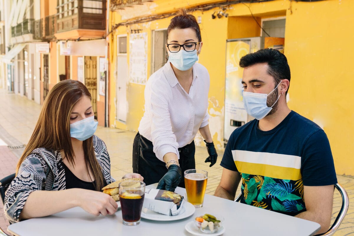 Here’s The Updated CDC Guidelines For Restaurants & Bars That Are Reopening